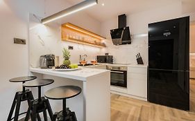 Sante Premium Suites